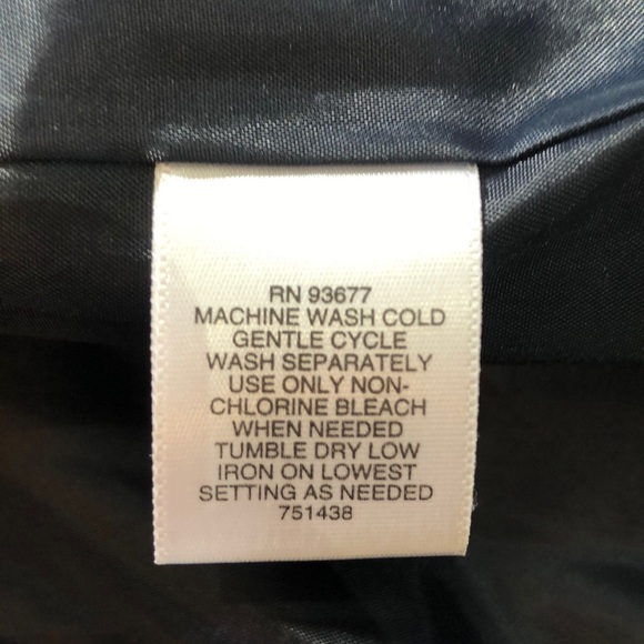 EUC Liz Claiborne 3/4 sleeve navy jacket - Picture 8 of 8